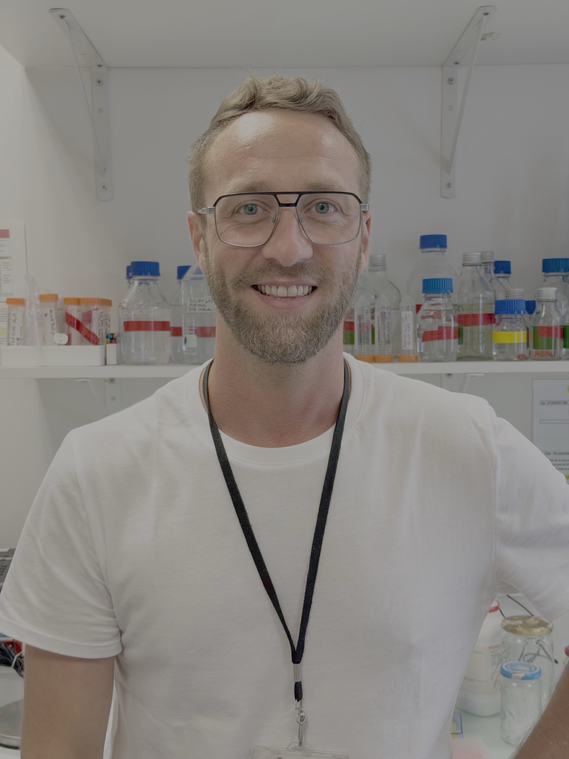 Benjamin Cressiot in the laboratory